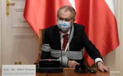 В Чехии возник скандал из-за слов президента Земана о взрывах во Врбетице