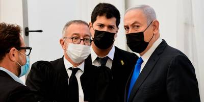 Адвокат Нетаниягу: цель Мандельблита – не позволить премьеру получить деньги на защиту