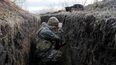 Кравчук объяснил, почему Путин отвел войска от Украины