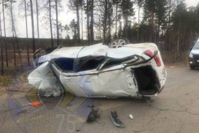 Один пассажир погиб в ДТП на дороге Смоленка – Забайкалец, двое пострадали