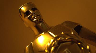 Хлоя Чжао получила "Оскар" за лучшую режиссуру в "Земле кочевников"