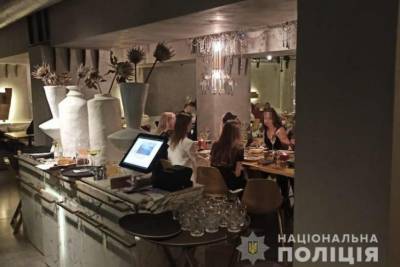 В Киеве разоблачили ряд ресторанов, работавших вопреки карантину
