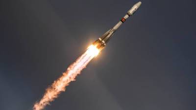 Ракета «Союз-2.1б» вывела на орбиту 36 спутников OneWeb