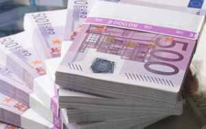 Ревизия обнаружила поддельные €81 тыс в Сырдарьинском филиале банка