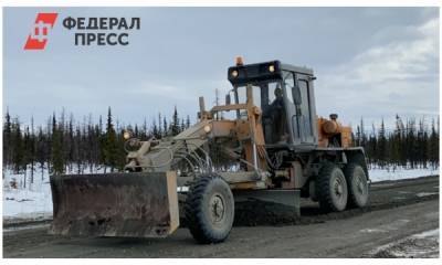 На Ямале из-за непролазной грязи закрыли главную трассу региона