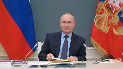 «Радуйтесь, что у власти Путин»
