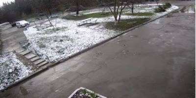 Зима в конце апреля. Несколько регионов Украины засыпало снегом — фото, видео