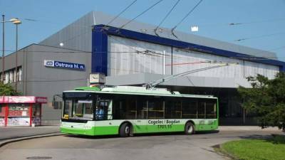 "Богдан" поставит 6 троллейбусов в Чехию
