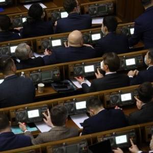 В Украине могут изменить порядок досрочного прекращения полномочий мэра
