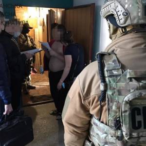В Украине действовала межрегиональная группировка наркоторговцев, поставлявшая наркотики в РФ. Фото