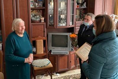 В Красногорске ветерана поздравили с Днем Победы