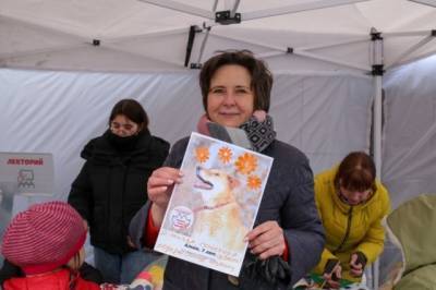 Правозащитница Разворотнева провела благотворительную акцию в Печатниках