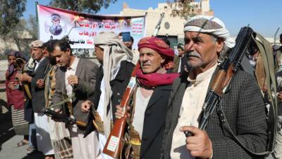 Хуситы заняли западную часть Мариба и застрелили 24 йеменских военных