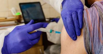 Вакцинация от коронавируса: в Украине привили уже более полумиллиона человек