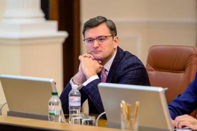 Высланные чешские дипломаты могут работать в Киеве, – Кулеба
