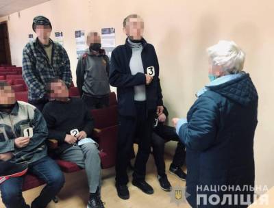 На Луганщине полицейские задержали мошенника, который действовал по схеме "Ваш родственник в беде"