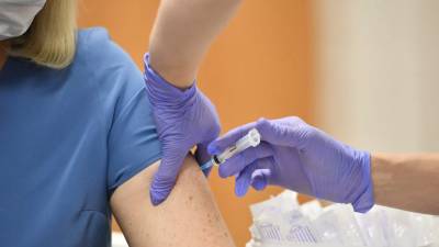 В Татарстане прививку от COVID-19 сделали почти 230 тысяч человек