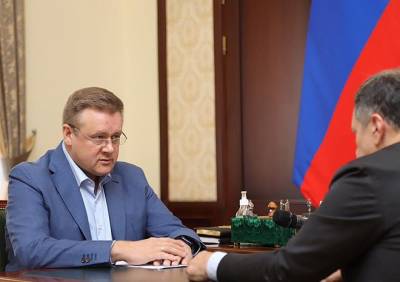Любимов и Макаров обсудили послание президента с главами районов Рязанской области