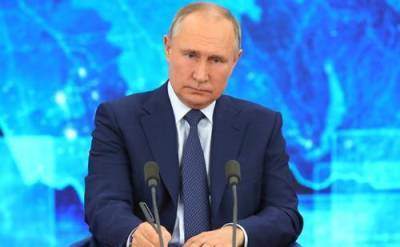 Владимир Путин подписал указ о призыве на военные сборы запасников