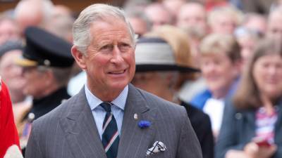Принц Чарльз может официально исключить Гарри и Меган Маркл из королевской семьи