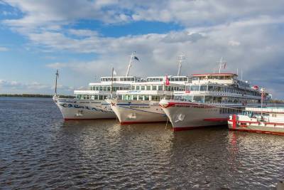 Более 240 тысяч туристов посетят Нижний Новгород во время речных круизов