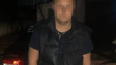 Убегал и предлагал 400 долларов взятки полиции: в Одессе задержали пьяного водителя