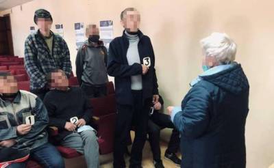На Луганщине полицейские задержали мошенника