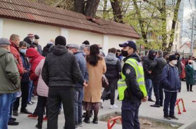 Пример Украины заразен? Жители Молдовы взбунтовались против нового судьи Конституционного суда