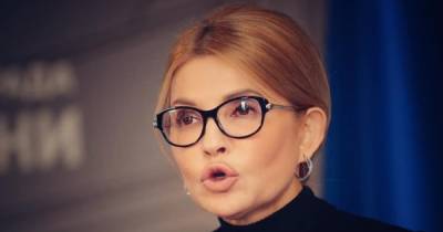 Юлия Тимошенко появилась в Верховной Раде с новой прической (фото)