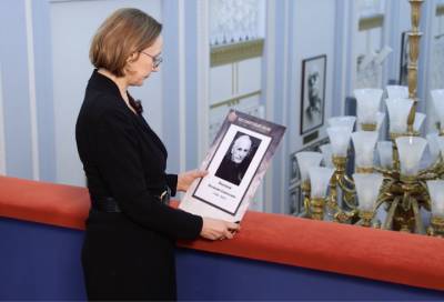 Сохраним память: Вдова Василия Ланового призвала поддержать акцию «Бессмертный полк онлайн»