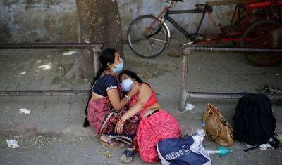 В Индии каждую минуту умирают двое заболевших COVID-19
