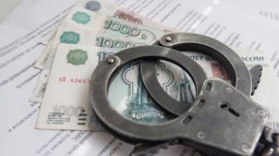Главу УМВД по Омску обвиняют в получении взятки размером 3,5 млн рублей