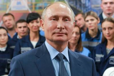 В Петербург на два дня приедет Путин. Он сходит в Эрмитаж и обсудит борьбу с коронавирусом