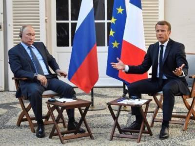 Макрон позвонил Путину с «обеспокоенностью» и условился по Карабаху
