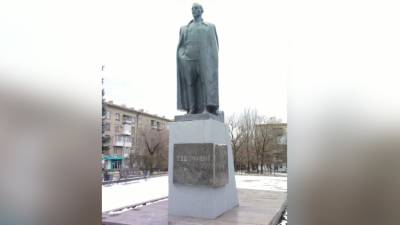 Идею возвращения памятника Дзержинскому на Лубянку поддержал генерал-полковник Шилов
