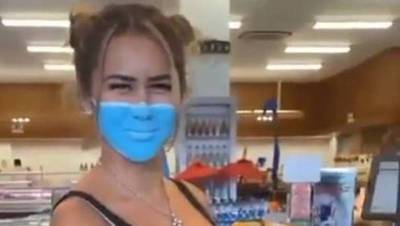 У туристки-инфлюенсера изъяли паспорт из-за нарисованной на лице маске на вирусном видео