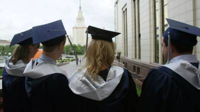 Российские работодатели рассказали об отношении к диплому о высшем образовании