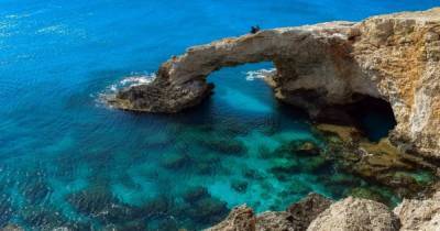 Кипр снимает ограничения для туристов: условия въезда