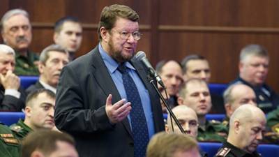 Сатановский: совершенно непонятно, на что, в случае войны, надеется Киев