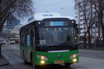 Екатеринбургская мэрия в очередной раз пытается реанимировать автобусный маршрут № 53