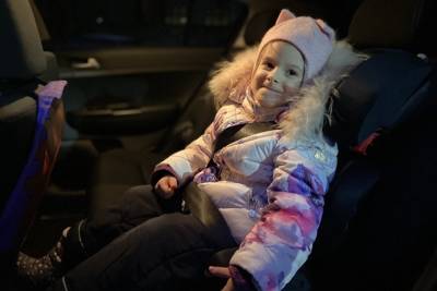 Роскачество выяснило, сколько россиян используют детские автокресла