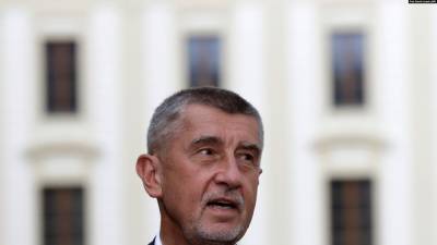 Премьер Чехии заявил, что версия о причастности спецслужб России к взрывам – единственная