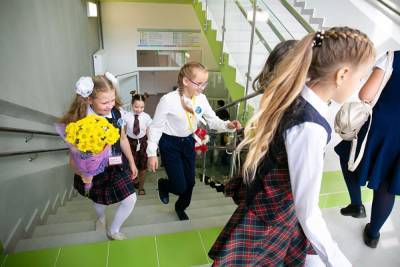 В Екатеринбурге школы самостоятельно решат, устраивать ли каникулы с 4 по 7 мая