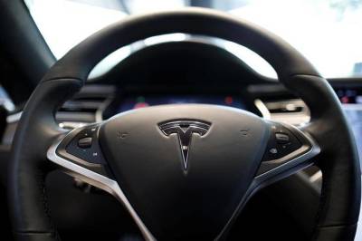 Tesla обогнала прогнозы Уолл-стрит о выручке благодаря продаже биткоинов, квот на выбросы