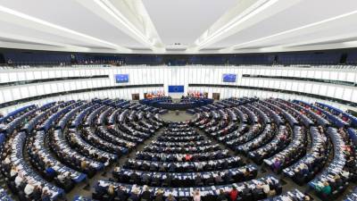 В Европарламенте выступили за расширение антироссийских санкций