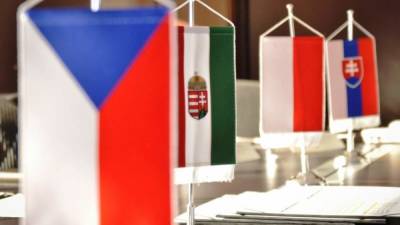 Польша созывает экстренное заседание Вышеградской группы из-за агрессии России