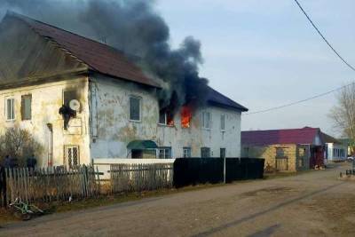 В Хакасии задержали мать погибших при пожаре троих детей