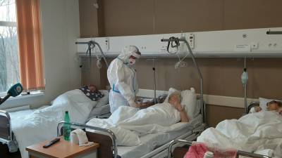 Еще 8053 человека заболели коронавирусом в России