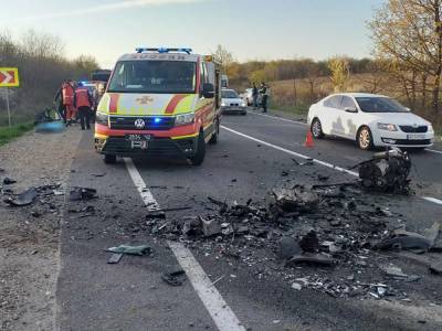 Смертельная авария на Закарпатье трое людей погибли, еще один в реанимации