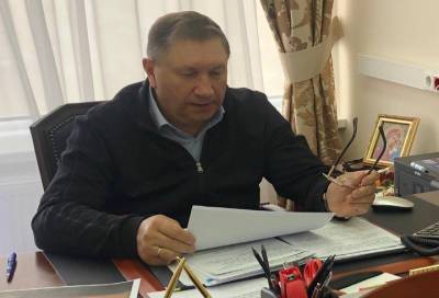 Стадион, пандусы и работа МФЦ: депутат Госдумы Сергей Яхнюк провел прием граждан в Ленобласти